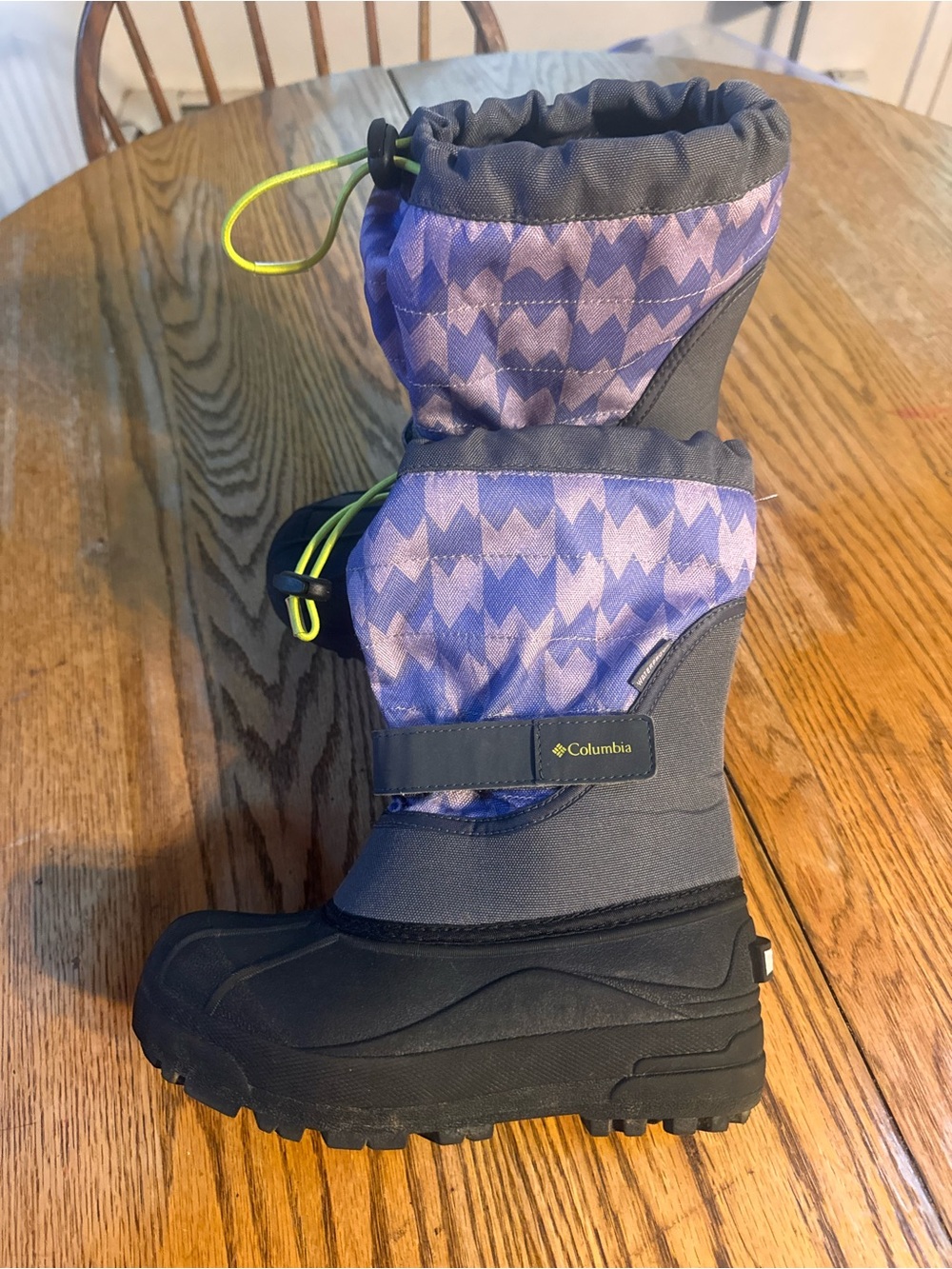 Columbia Kids Purple and Black Insulated Snow Boot with Neon Accent